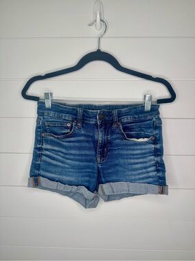 American Eagle Mid Rise Rolled Cuff Denim Jean Shorts Size 6